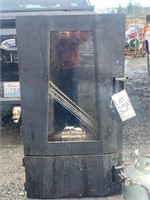 Propane Smoker w/tank & 4 trays