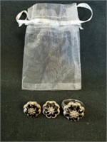 Black Flower gemstone Earrings w/matching size 7