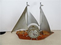 Vintage Master Crafters Flying Cloud Ship Clock