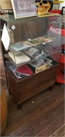 Curio / Display Case - Items not included