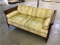Drexel sofa 58”w-32”d