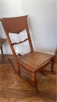 LOVELY WOOD ROCKING CHAIR