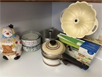 Assorted Bakeware & Food Storage