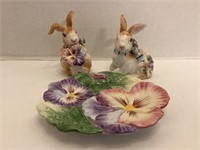 Fitz and Floyd Classics Rabbit Shakers and Dish