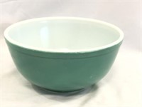 Vintage Pyrex Mixing Bowl 403 A-22