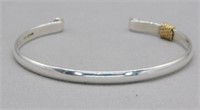 STERLING SILVER BANGLE BRACELET. 11.5 GRAMS.