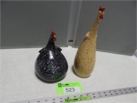 Folklore ceramic chicken pair