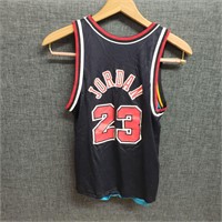 Bulls Jordan Grant Hill Champion Reversible Jersey