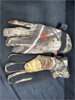 NEW Arctic Shield Real Tree Gloves