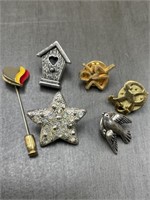 6 PIECE LAPEL PIN LOT