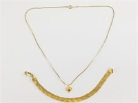 14kt Gold plate bracelet and chains, with a 14kt g