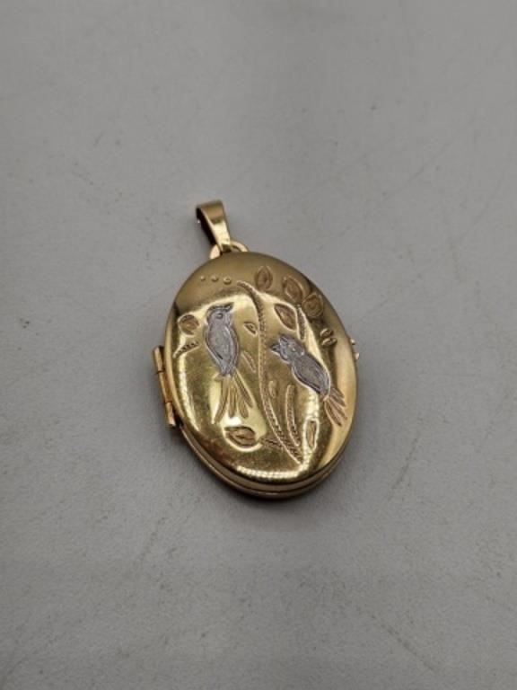 14KT YELLOW & WHITE GOLD LOCKET-ETCHED BIRDS