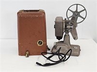 REVERE 85MM FILM PROJECTOR - WORKS
