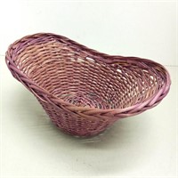 Small wicker basket