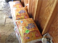 Approx. 10 -40lb wood pellet fuel bags
