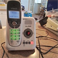 DECT1580 Cordless phone, with user's guide.