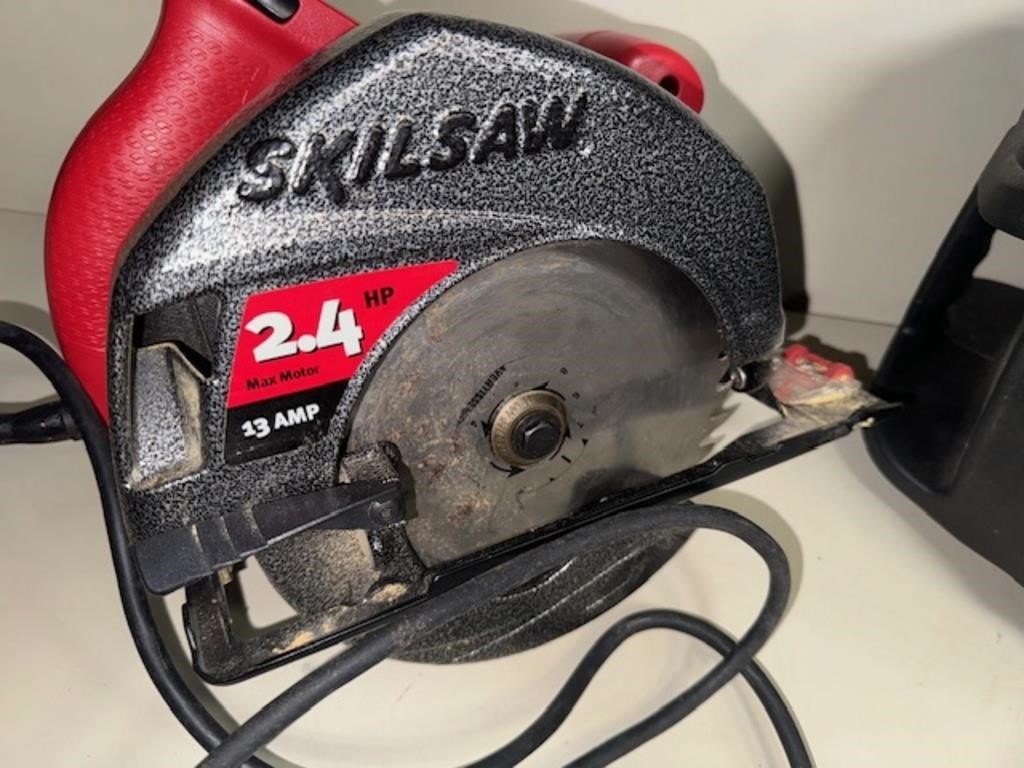 Skill Brand Circular saw in case-Like new!