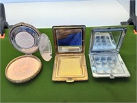3 SMALL VINTAGE MAKEUP COMPACTS
