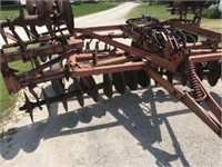 Allis Chalmers 2300 Wing Disk