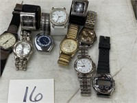 10 OLD WRISTWATCHES