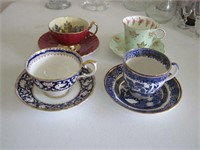 K-570 Made in England Tea Cups & Saucers
