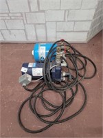 Jacuzzi motor pump with pressure tank