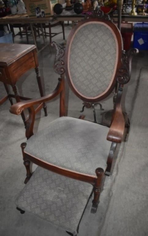 ON SITE "ON-LINE ONLY" - ESTATE ANTIQUES AUCTION