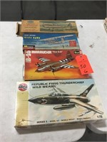 4 vintage plane models