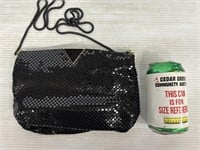 Vintage mesh type unbranded handbag with shoulder
