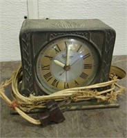 Vintage Kenmore Clock