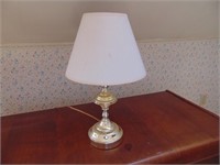 17" BRASS TABLE LAMP