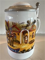 STROH’S LIDDED BEER STEIN BAVARIAN COLLECTION II