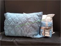 (2) Mainstays Standard Pillow w/BHG Blue Shams