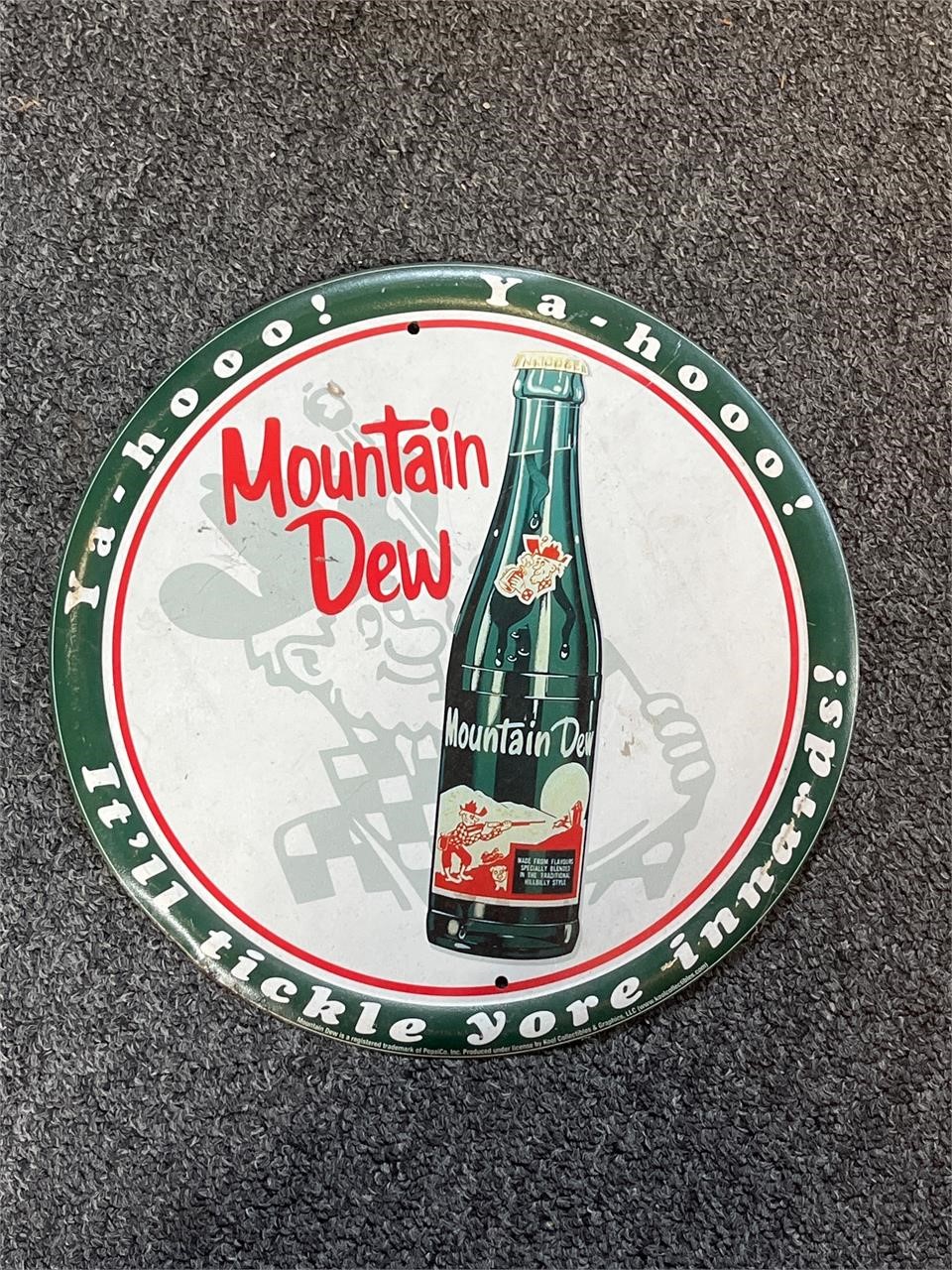 Metal Mountain Dew sign