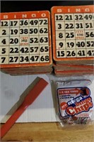 F7) 100 bingo cards and mega bingo chips