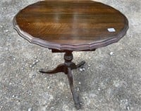 BEAUTIFUL MOHAGONY SIDE TABLE WITH TWO DRAWERS