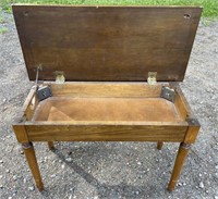 NICE WOODEN PINAO LIFT TOP BENCH 30 X 14 X 19``