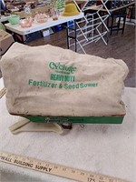 Vintage fertilizer and seed spreader