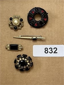Black & Gold Tone Costume Jewelry