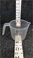 plastic measuring cup