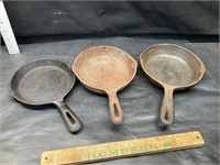 3 cast iron pans