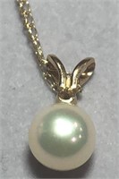 14KT YELLOW GOLD PEARL PENDANT WITH CHAIN