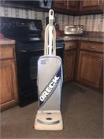 Oreck XL Plus Vacuum Cleaner