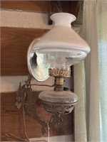 Antique Bracket Oil Lamp