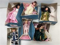 Madame Alexander collectible dolls with boxes.