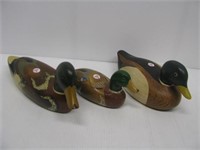 (3) Wood and ceramic mallard duck decoys of