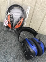 Bluetooth headsets 2pack lot