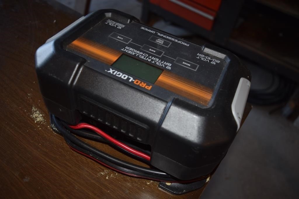 ProLogix 12 Volt Battery Charger