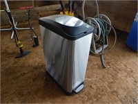 STAINLESS STEEL TRASH CAN