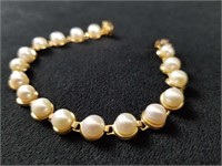 10K Gold Pearl Bracelet